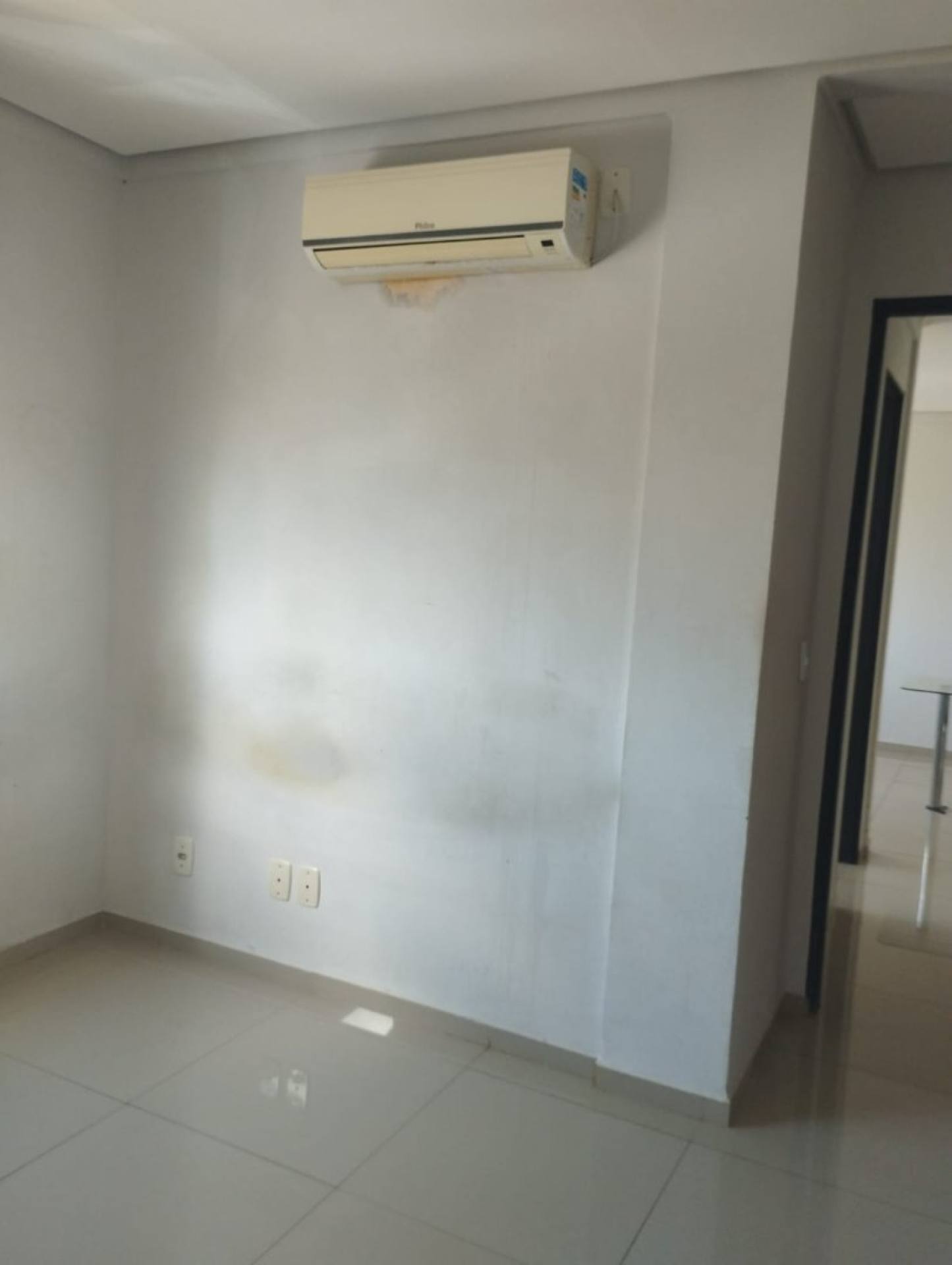 Apartamento no Bairro Colorado Condomínio Heliópolis