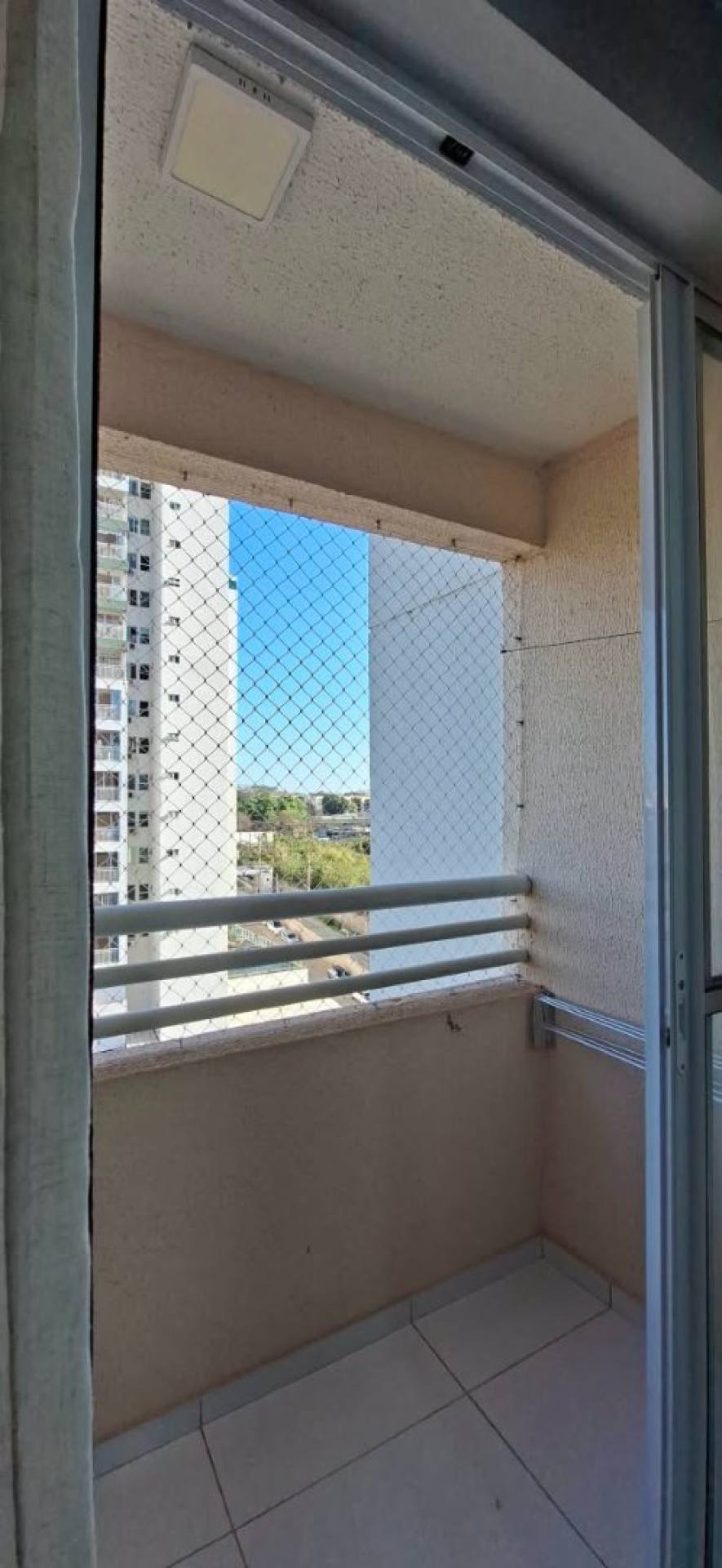 Apartamento no Bairro Recanto dos Palmares - Jardim de Manuella