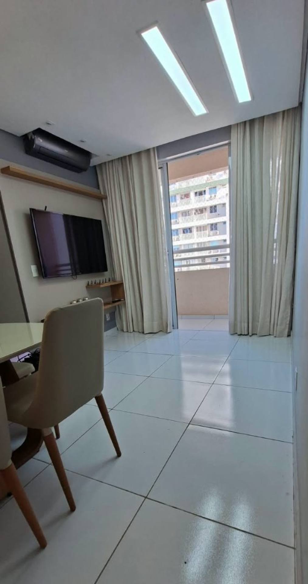 Apartamento no Bairro Recanto dos Palmares - Jardim de Manuella