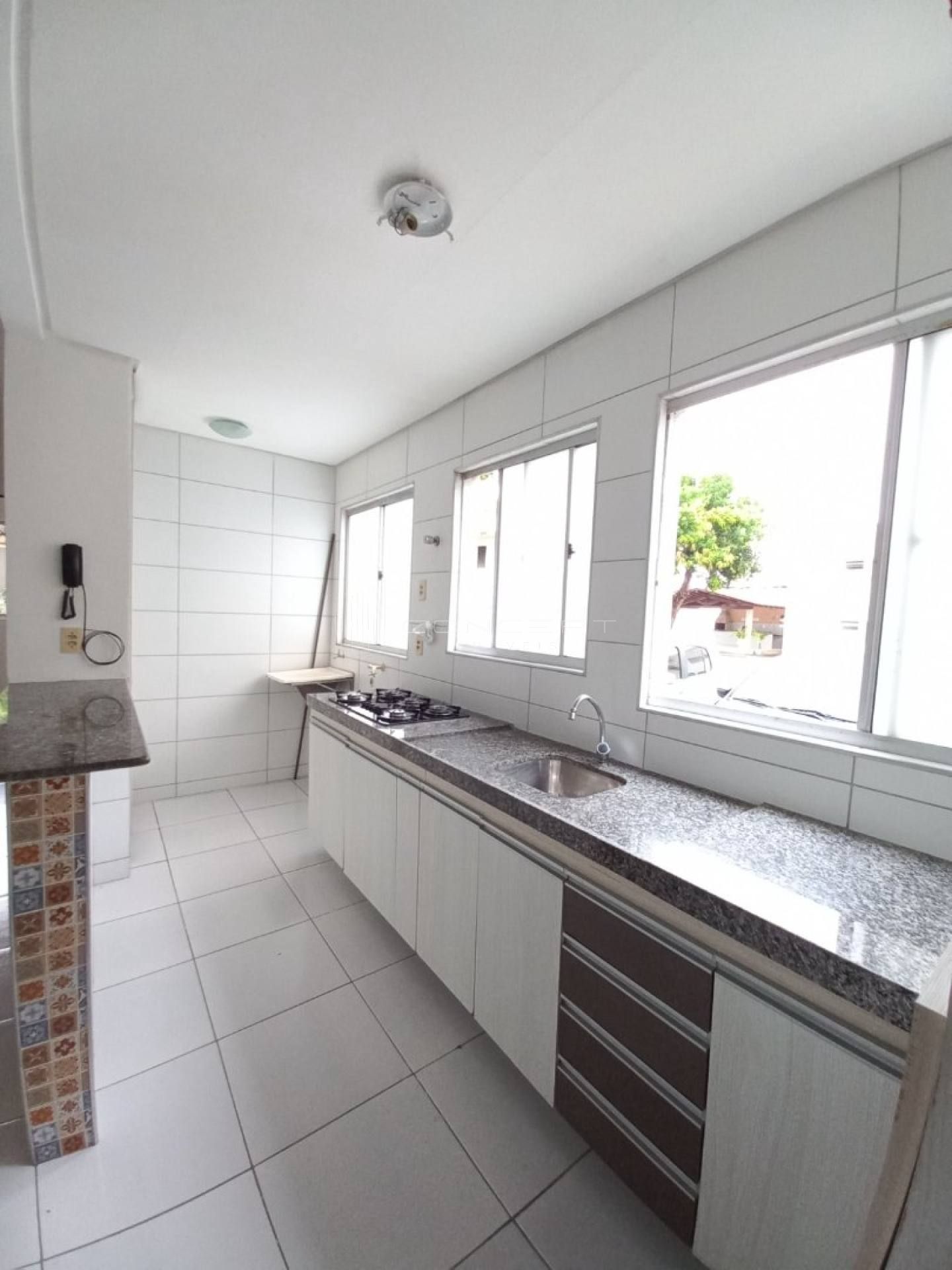 APARTAMENTO CONDOMÍNIO ALAMEDA DOS IPES ZONA LESTE