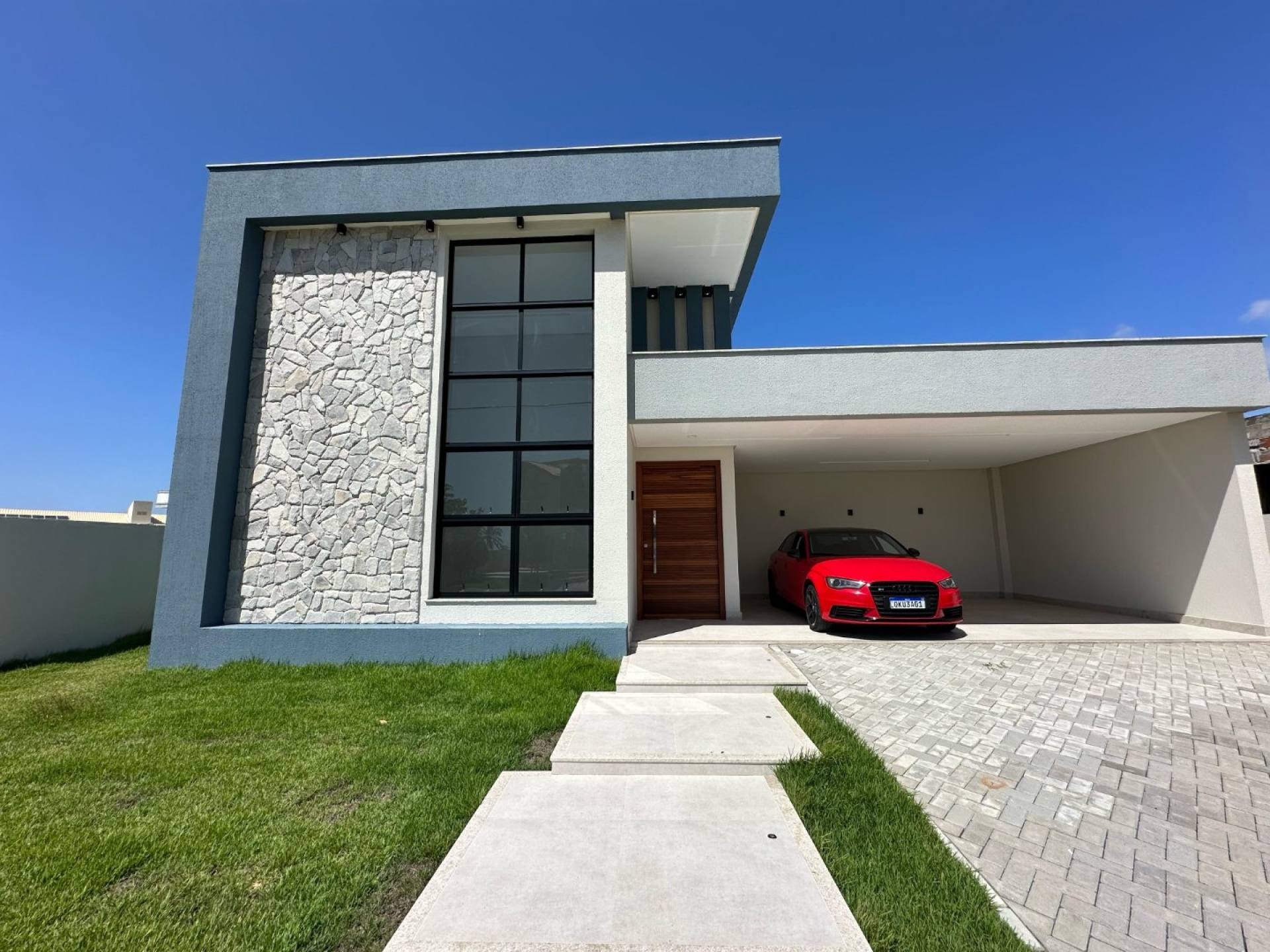 Casa com Piscina no Alphaville Sergipe