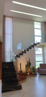Casa Duplex com Piscina no Cond. Ville Al Mare