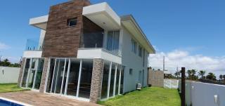 Casa Duplex com Piscina no Cond. Ville Al Mare