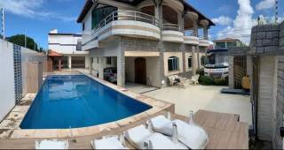 Casa Duplex com Piscina na Atalaia