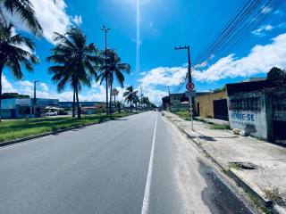 Casa com Piscina na Aruana