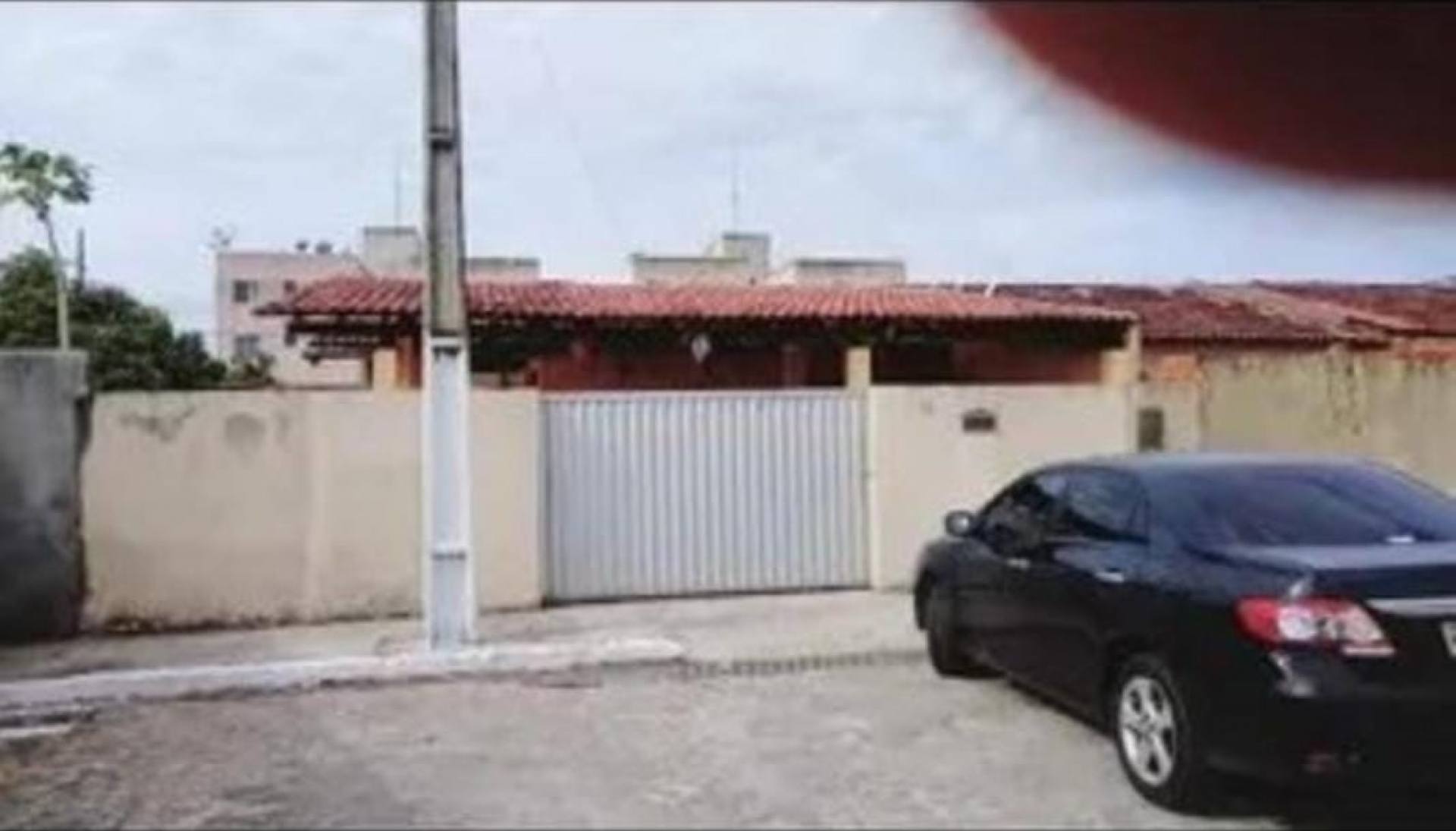 Casa de Esquina no Condomínio Vila Real