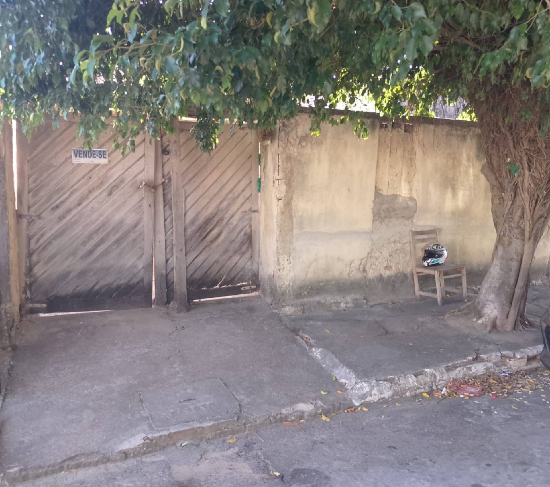 Terreno na Farolândia