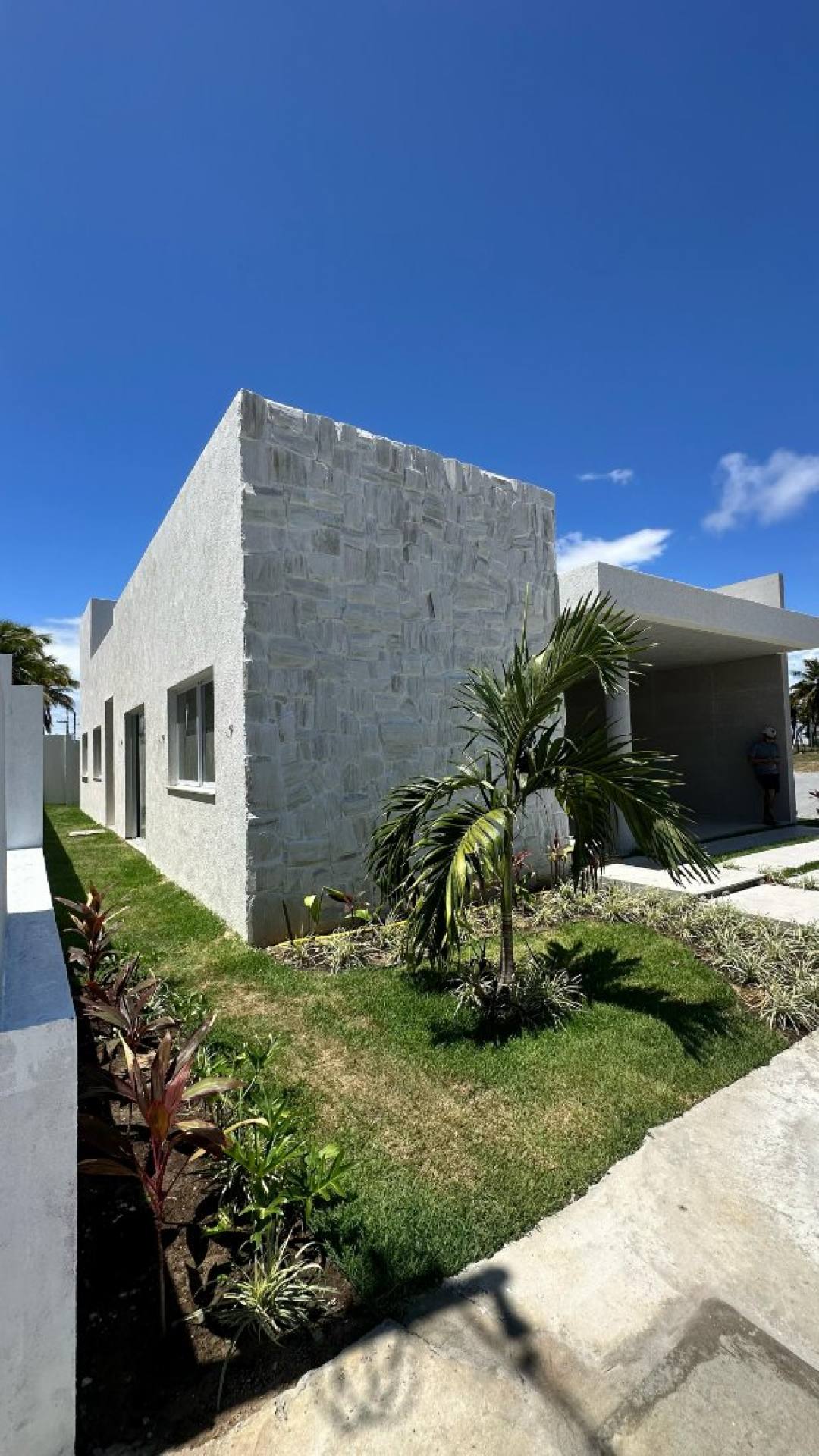 Casa de Esquina no Sol e Praia Residencial