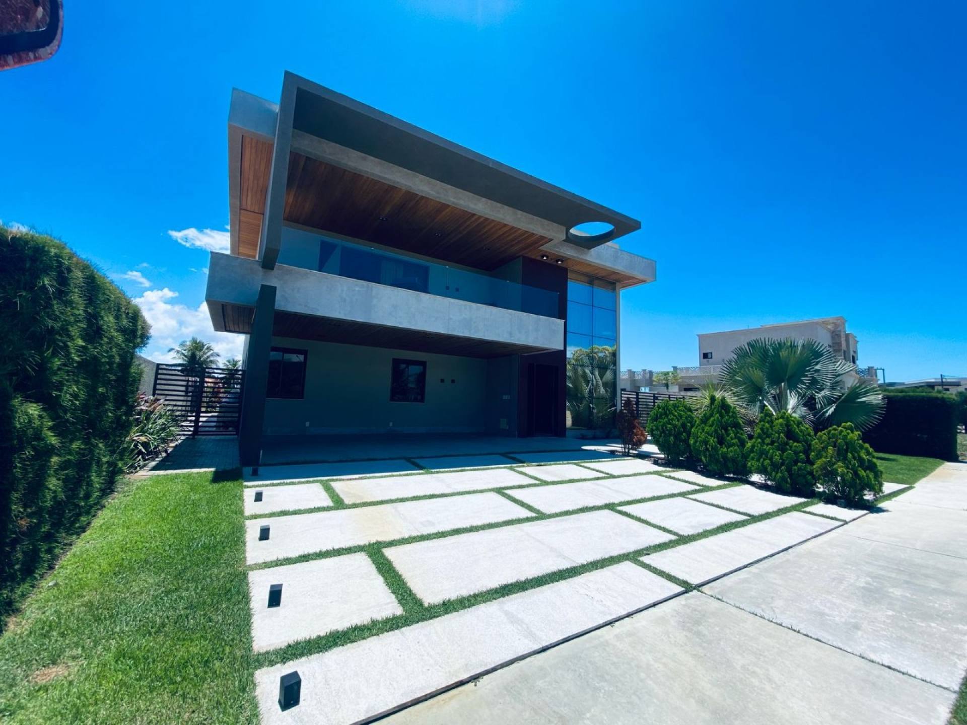 Casa Duplex com Piscina no Damha Residencial Resort