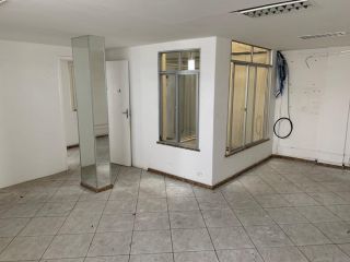 Prédio na Av. Sete de Setembro 