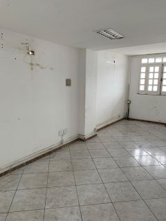 Prédio na Av. Sete de Setembro 