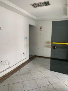 Prédio na Av. Sete de Setembro 