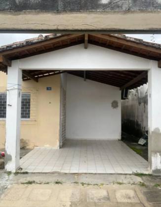 Casa na Aruana