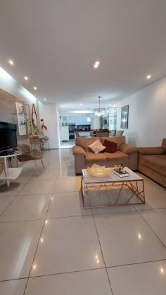 Casa com Piscina no Castelo Branco