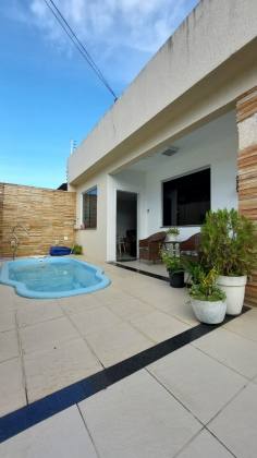 Casa com Piscina no Castelo Branco