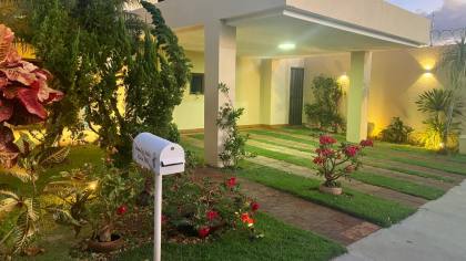 Casa Duplex com Piscina no Cond. Alamedas do Sol
