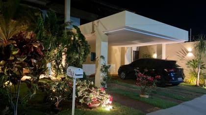 Casa Duplex com Piscina no Cond. Alamedas do Sol