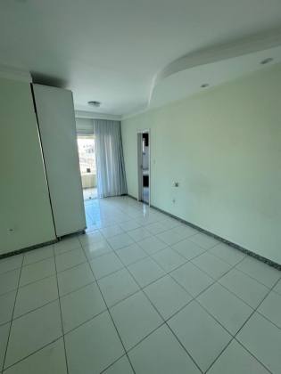 Casa Duplex no Cond.  Melício Machado