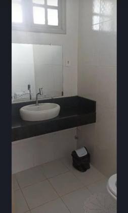 Casa no Coroa do Meio