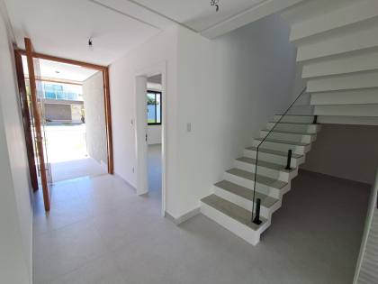 Casa Duplex com Piscina no Terras Alphaville 1