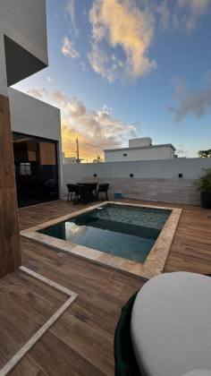 Casa com Piscina no Terras Alphaville 1