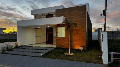 Casa no Padang Beach Residence