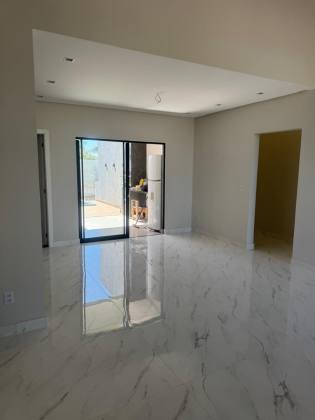 Casa com Piscina no Malui Residence