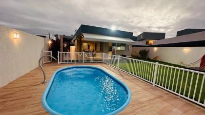 Casa com Piscina no Residencial Damha