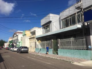 Prédio Comercial no Centro 