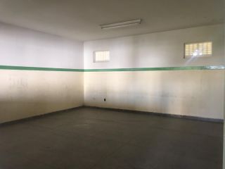 Prédio Comercial no Centro 