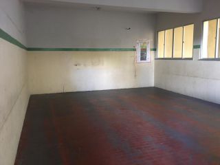 Prédio Comercial no Centro 