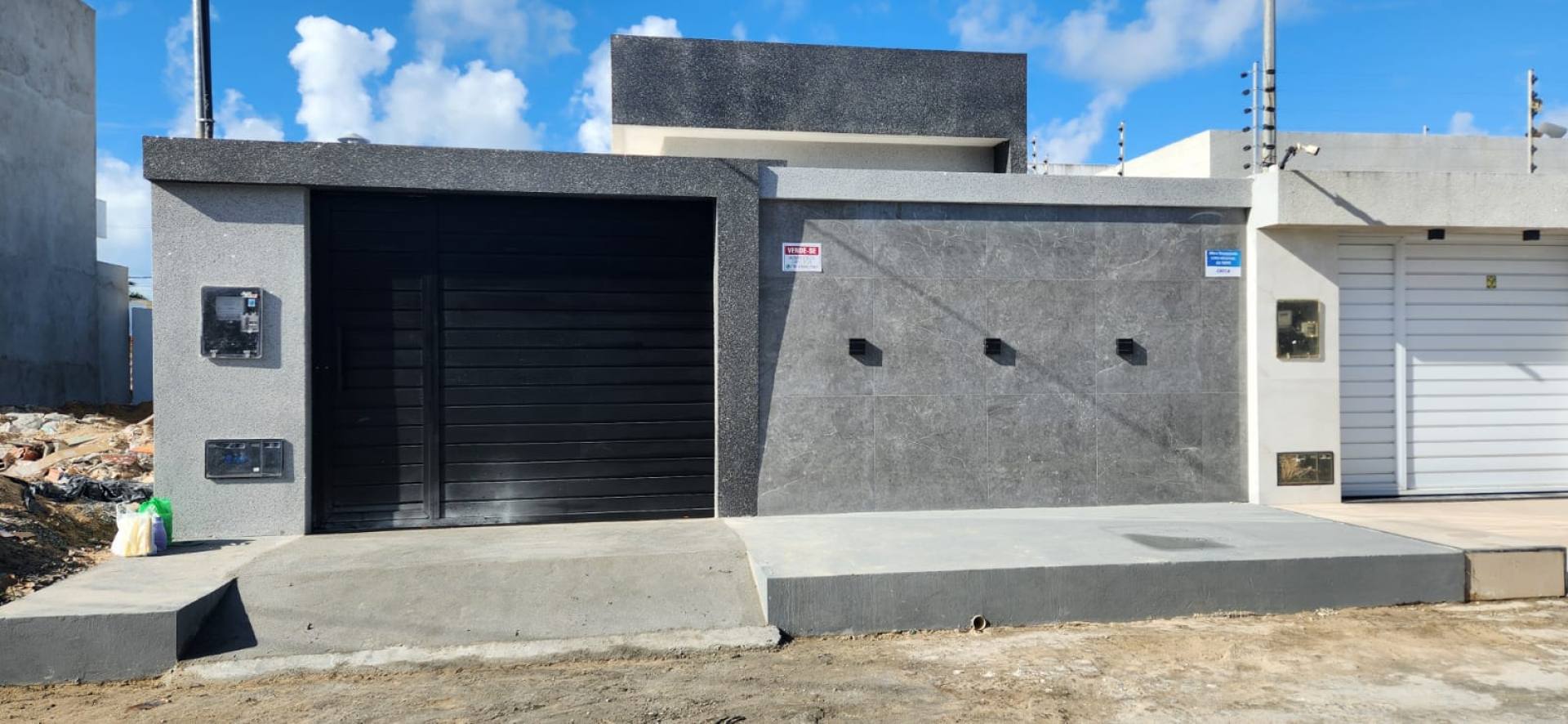 Casa no Lot. Luar da Barra 1