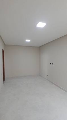 Casa no Lot. Luar da Barra 1