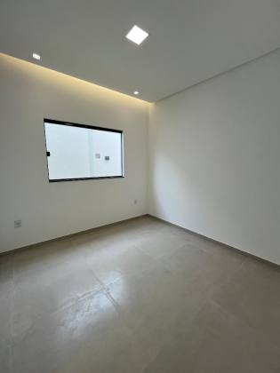 Casa no Lot. Luar da Barra 1