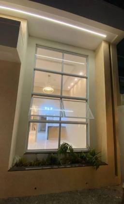 Casa no Lot. Luar da Barra 1