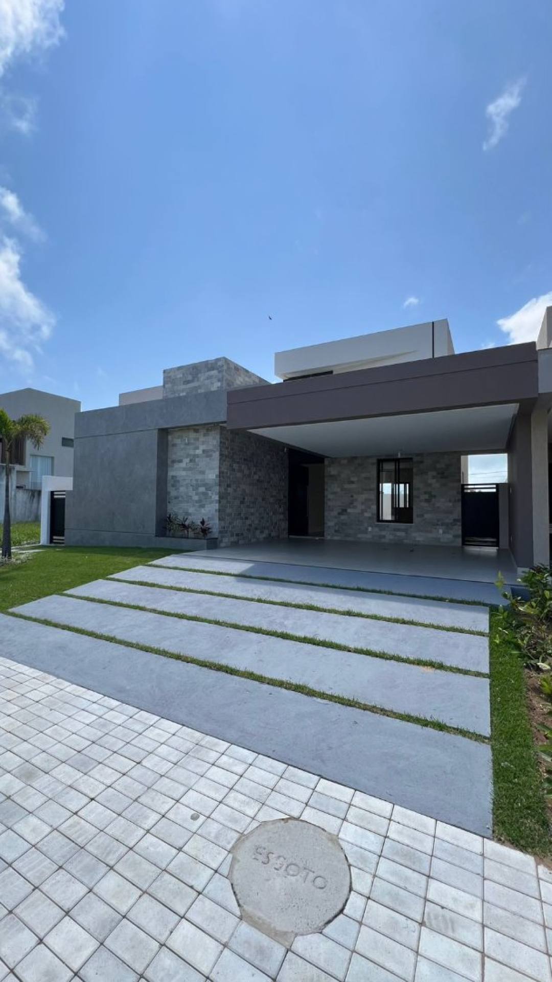 Casa com Piscina no Terras Alphaville 1