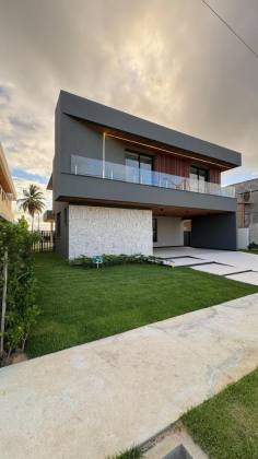 Casa Duplex com Piscina no Damha Residencial Resort