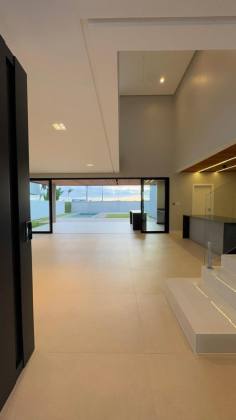 Casa Duplex com Piscina no Damha Residencial Resort