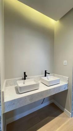 Casa Duplex com Piscina no Damha Residencial Resort