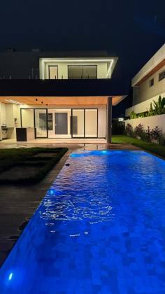 Casa Duplex com Piscina no Damha Residencial Resort