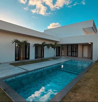Casa com Piscina no Alphaville Sergipe