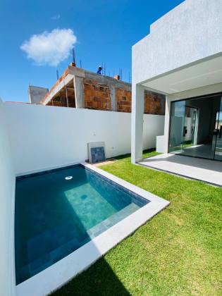 Casa com Piscina no Padang Beach Residence