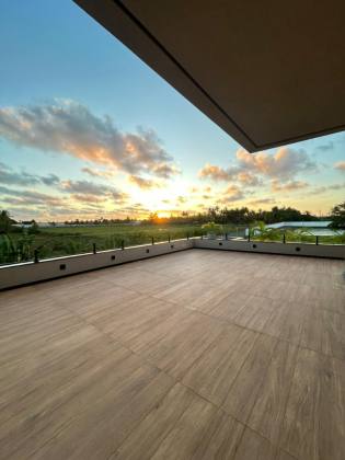 Casa Duplex com Piscina no Cond. Lago Paranoá