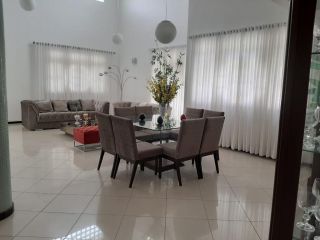 Casa Duplex no Cond. Melício Machado