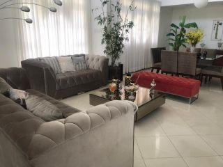 Casa Duplex no Cond. Melício Machado