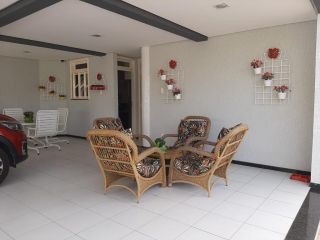 Casa Duplex no Cond. Melício Machado