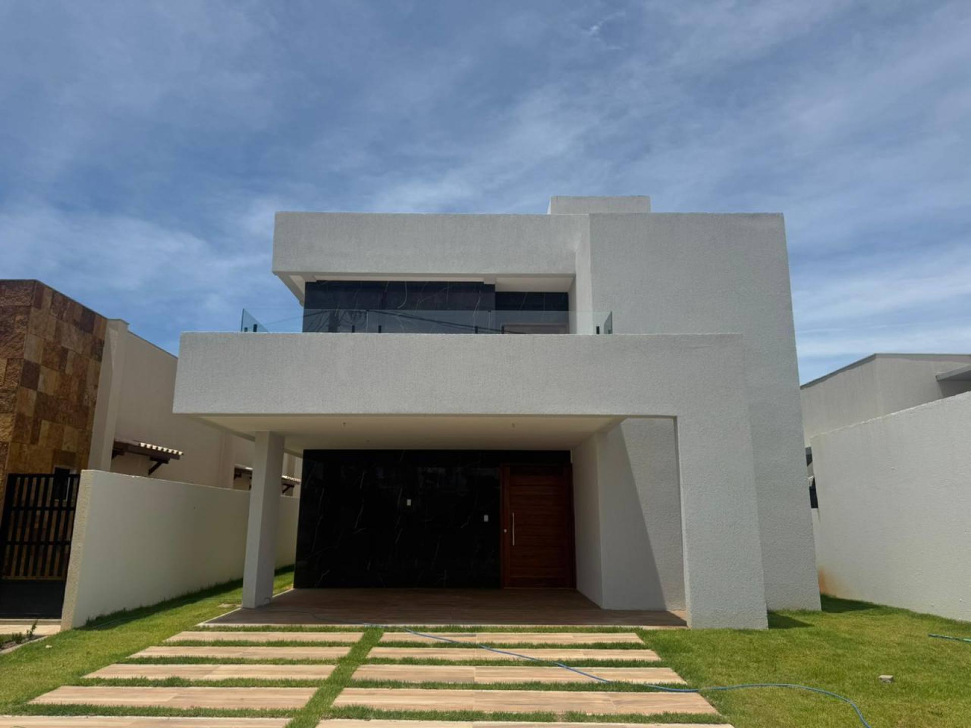 Casa Duplex com Piscina no Terras Alphaville 1