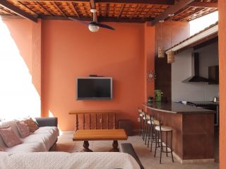Casa Duplex no Suíssa para Ponto Comercial 