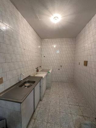 Casa Duplex de Esquina com Pontos Comerciais no Aeroporto