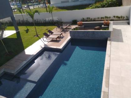 Casa Duplex com Piscina no Cond. Lago Paranoá